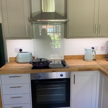 Stunning 1 Bedroom Self Contained Apartment Hythe (Kent) Exterior foto